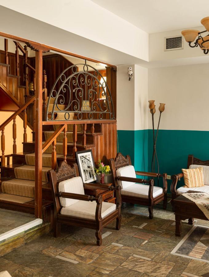 Dimosthenis Hotel 3*